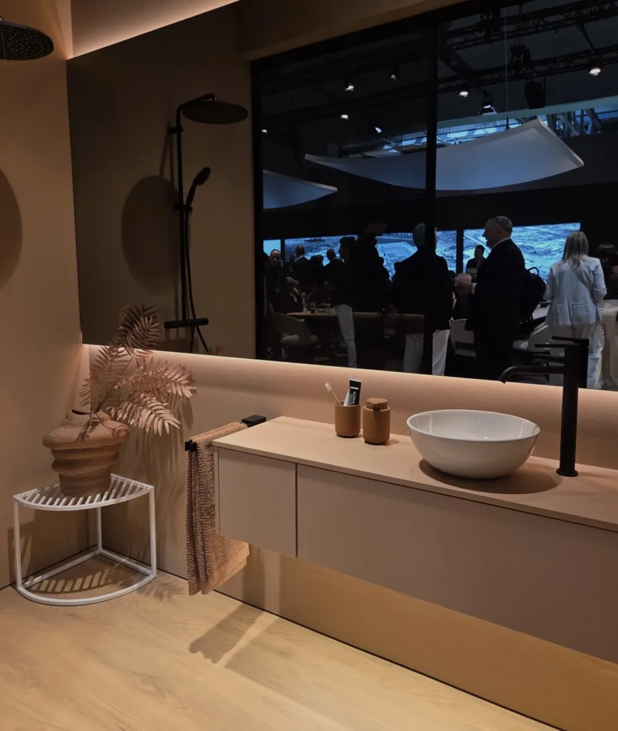 dusty-pink-seamless-bathroom-design